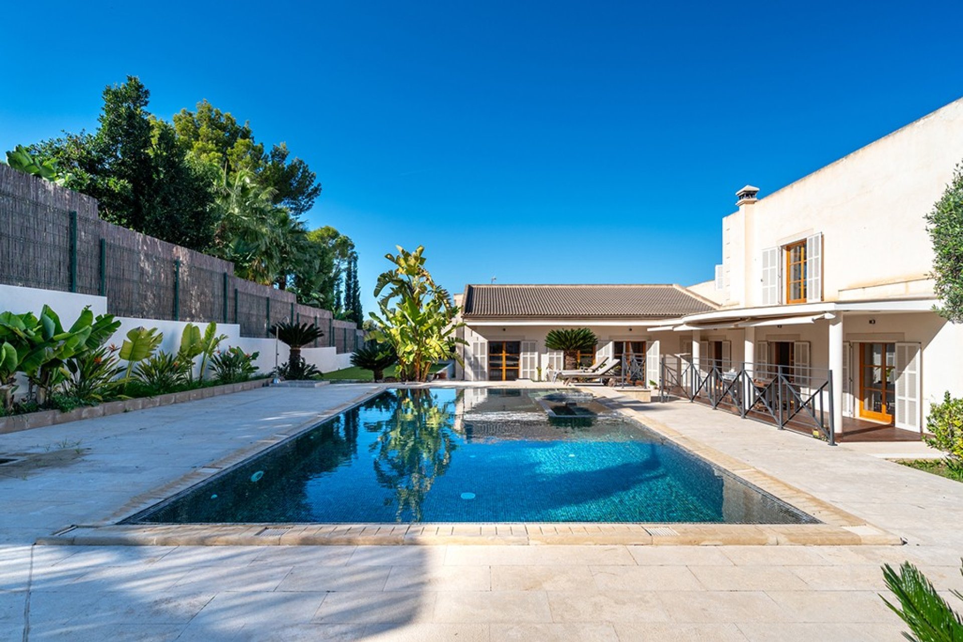 Resale - Villa - Santa Ponsa