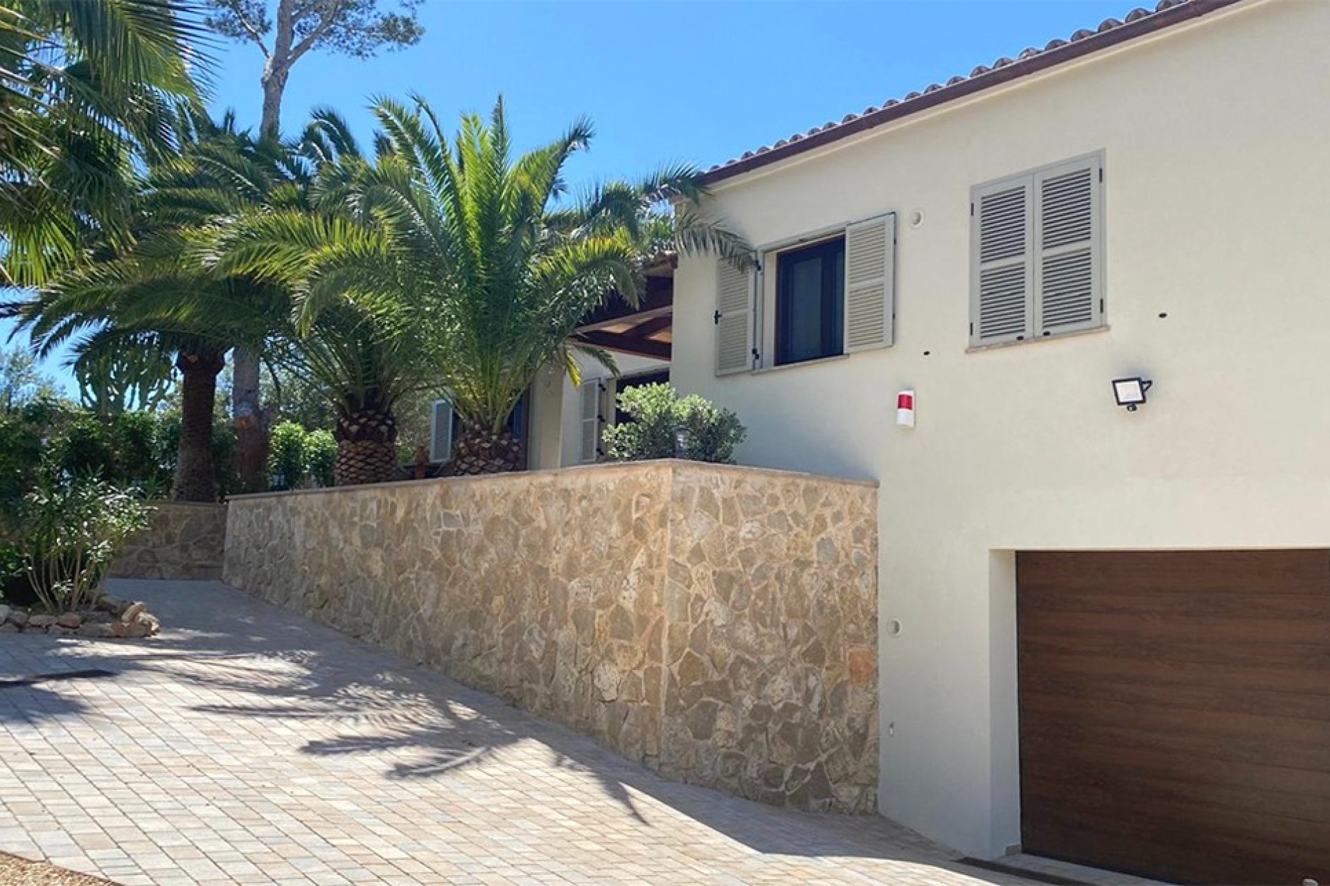 Resale - Villa - Santa Ponsa