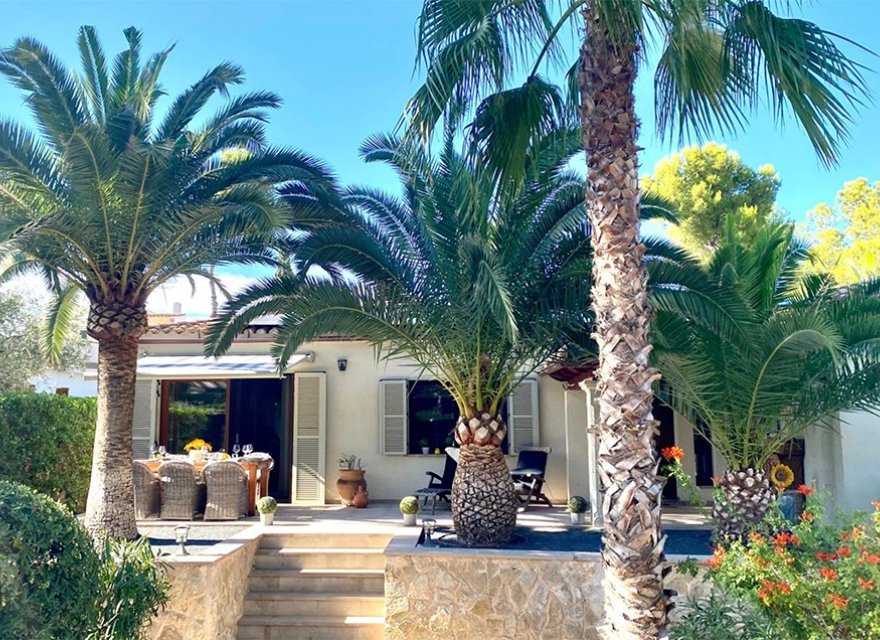 Resale - Villa - Santa Ponsa