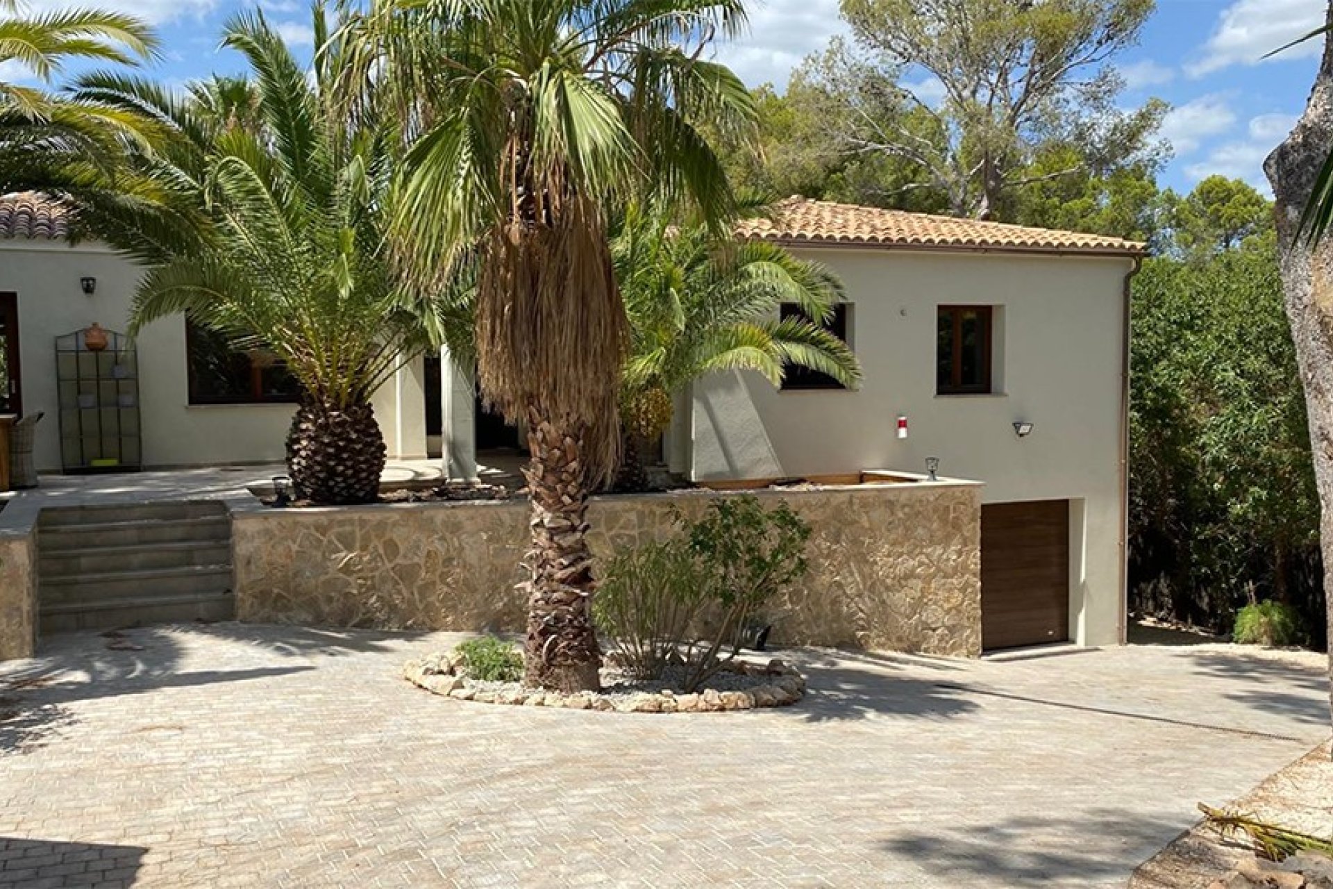Resale - Villa - Santa Ponsa