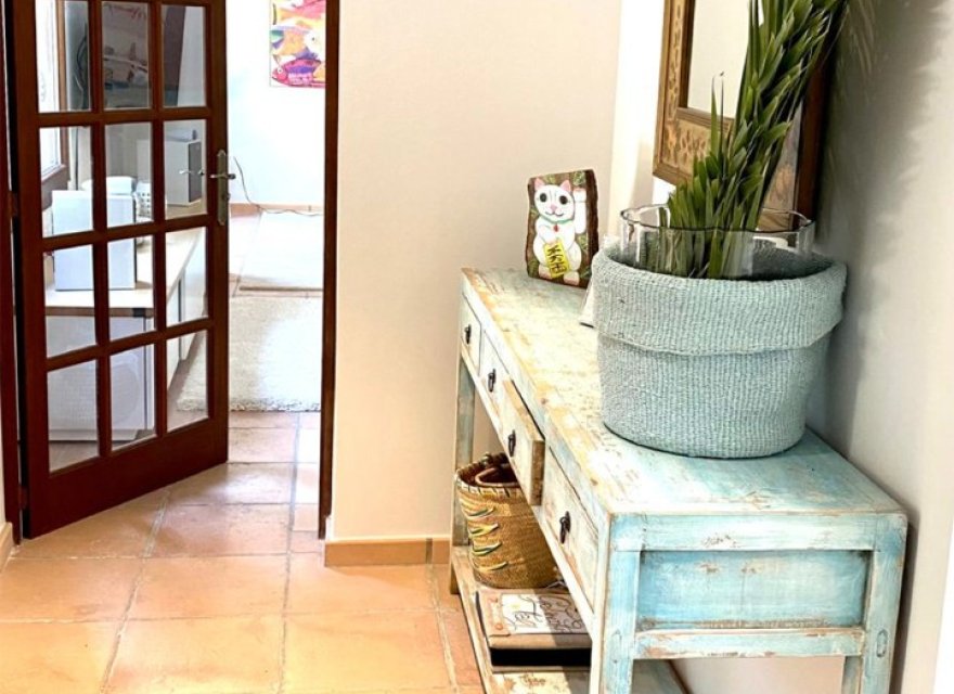 Resale - Villa - Santa Ponsa