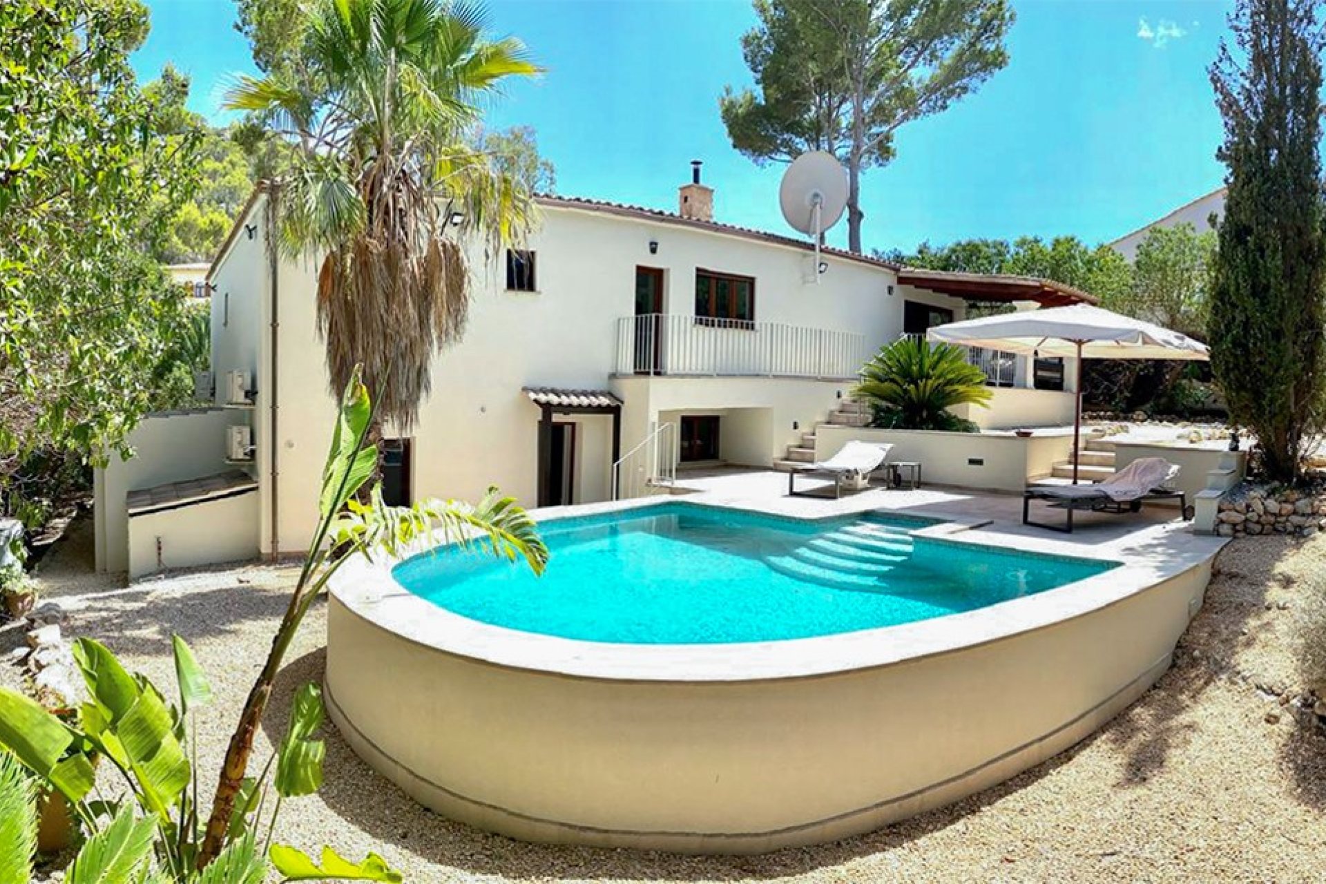 Resale - Villa - Santa Ponsa