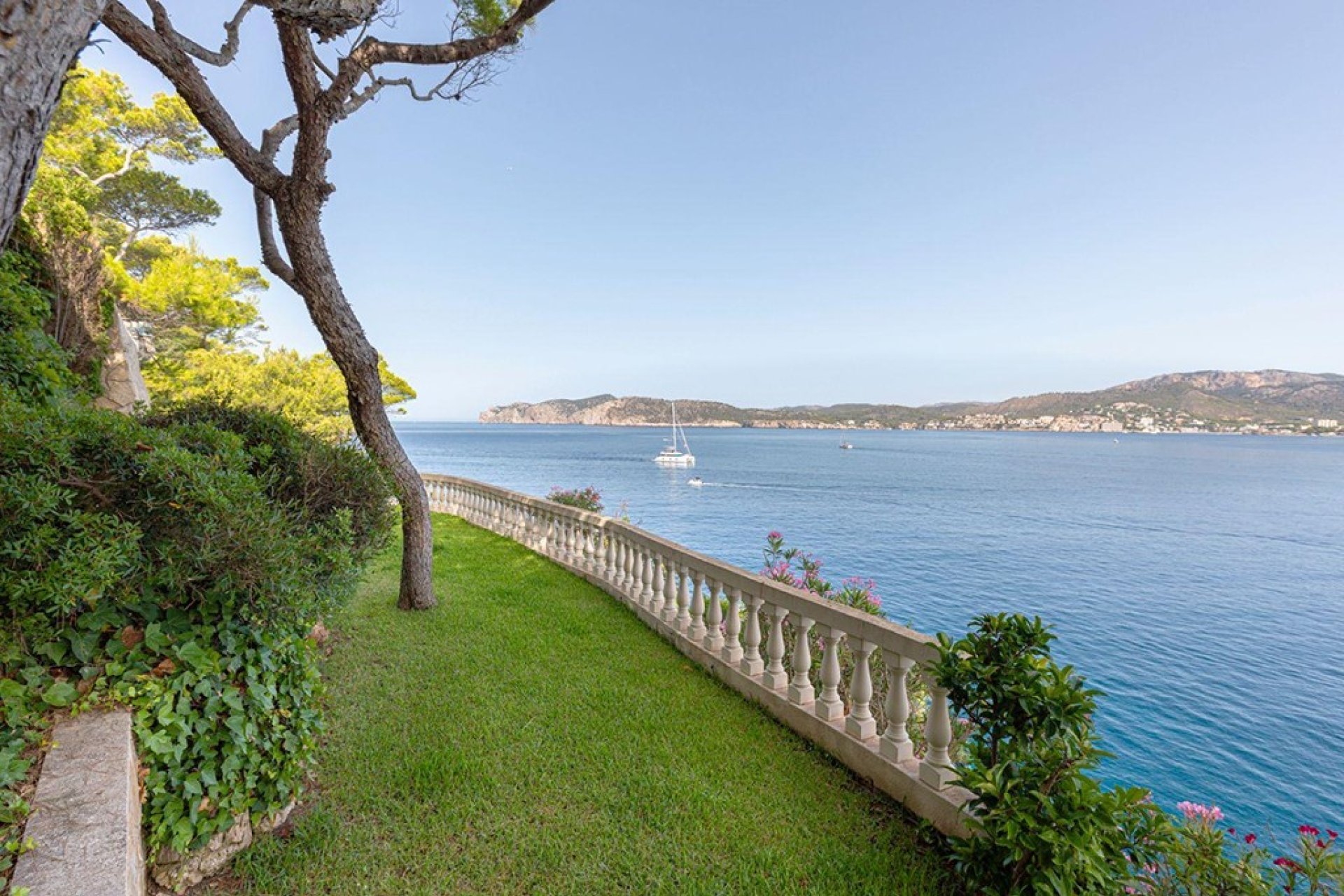 Resale - Villa - Santa Ponsa