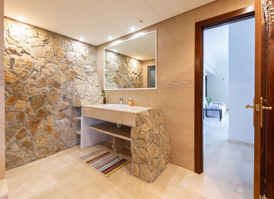 Resale - Villa - Santa Ponsa