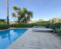 Resale - Villa - Santa Ponsa