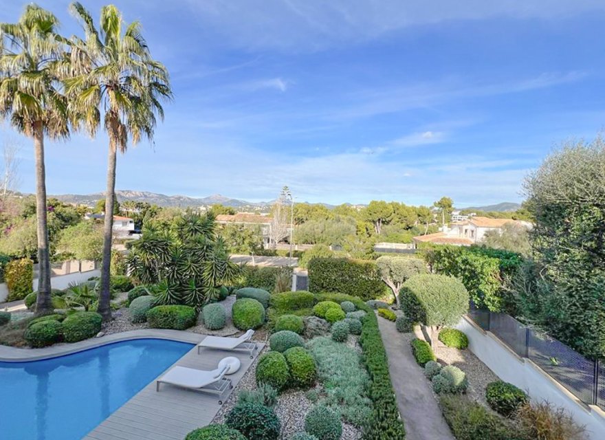 Resale - Villa - Santa Ponsa