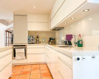 Resale - Villa - Santa Ponsa