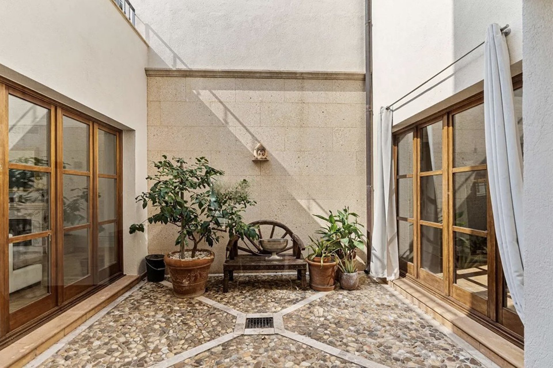 Resale - Villa - Santa Ponsa