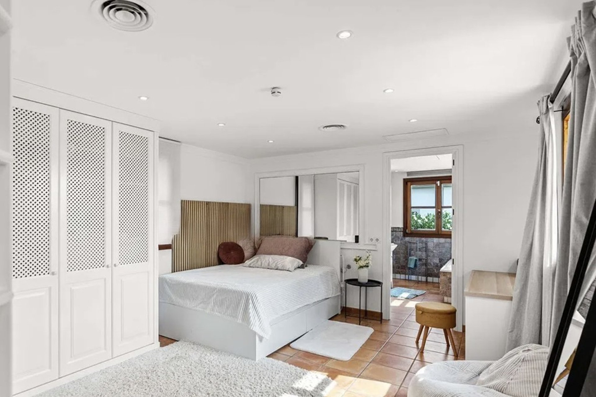 Resale - Villa - Santa Ponsa