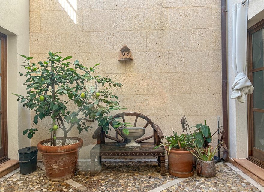 Resale - Villa - Santa Ponsa