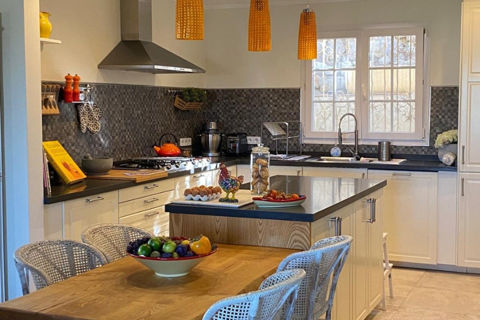 Resale - Villa - Santa Ponsa