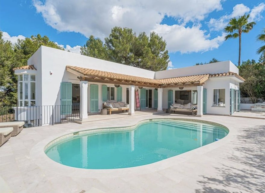 Resale - Villa - Santa Ponsa