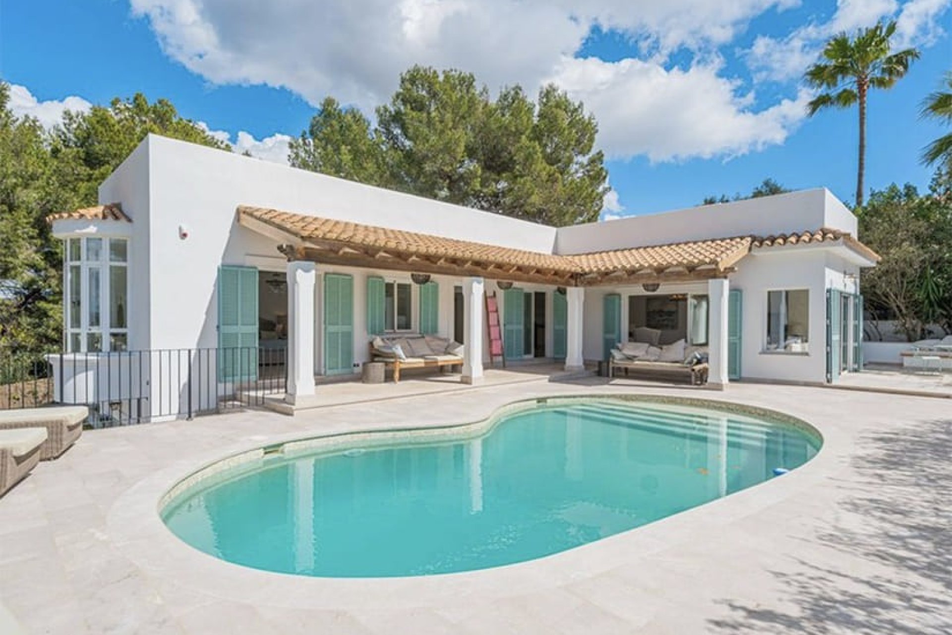 Resale - Villa - Santa Ponsa