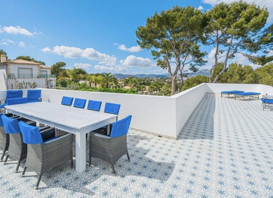 Resale - Villa - Santa Ponsa