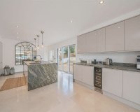 Resale - Villa - Santa Ponsa