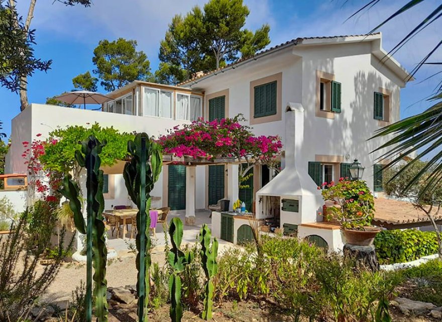 Resale - Villa - Santa Ponsa