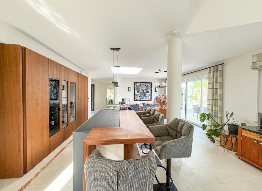 Resale - Villa - Santa Ponsa