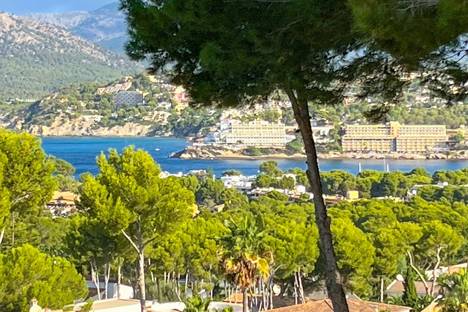 Resale - Villa - Santa Ponsa