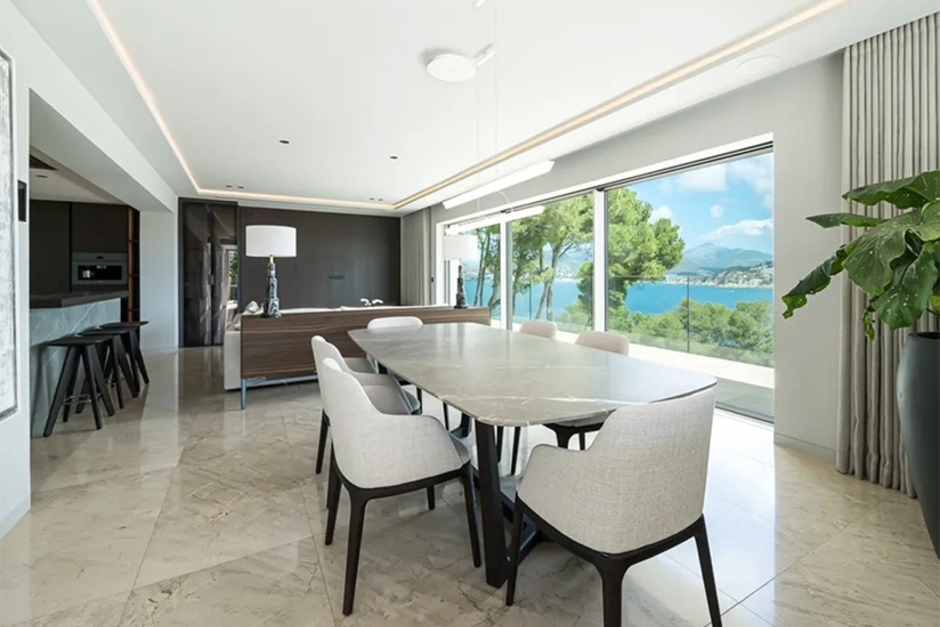 Resale - Villa - Santa Ponsa