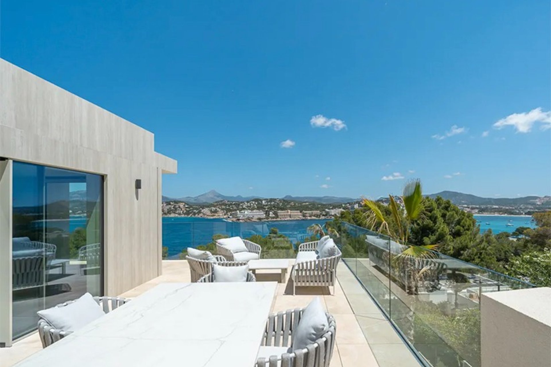 Resale - Villa - Santa Ponsa