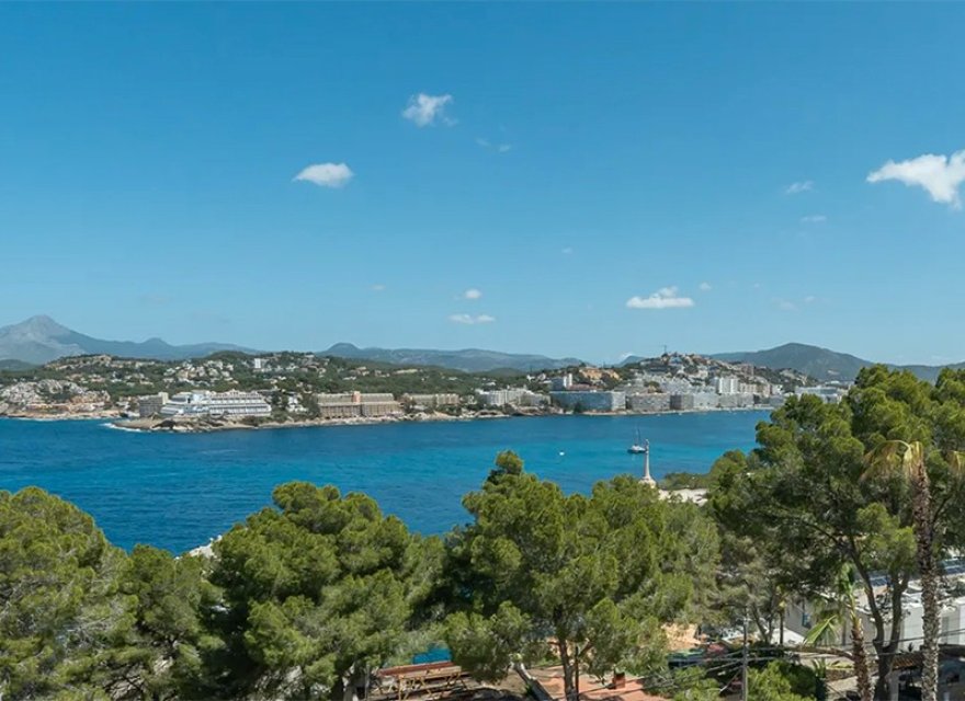 Resale - Villa - Santa Ponsa
