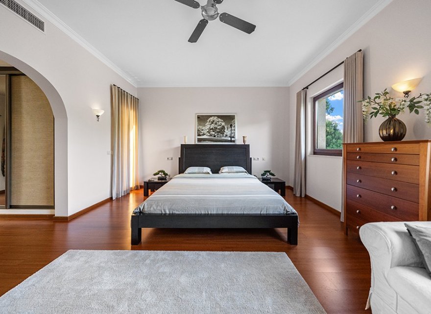 Resale - Villa - Santa Ponsa