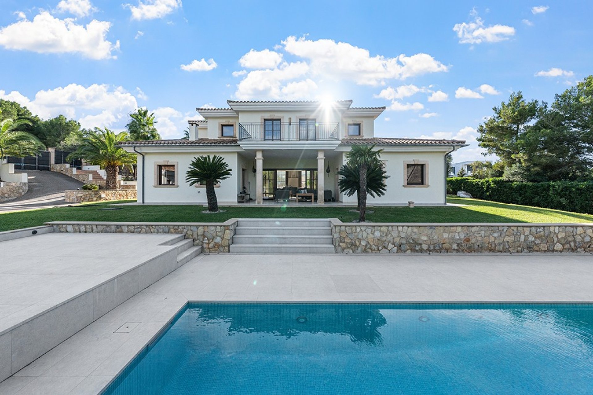 Resale - Villa - Santa Ponsa