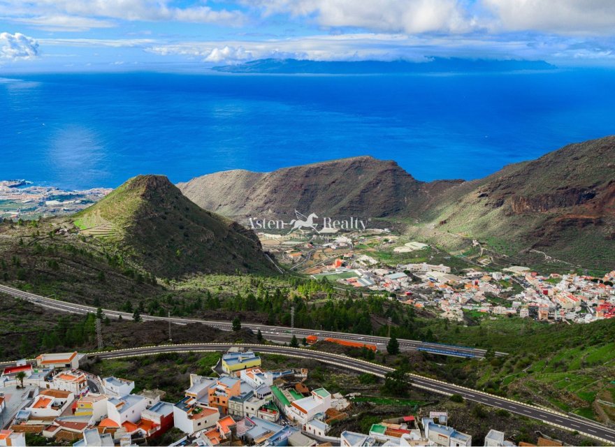 Resale - Villa - Santiago del Teide