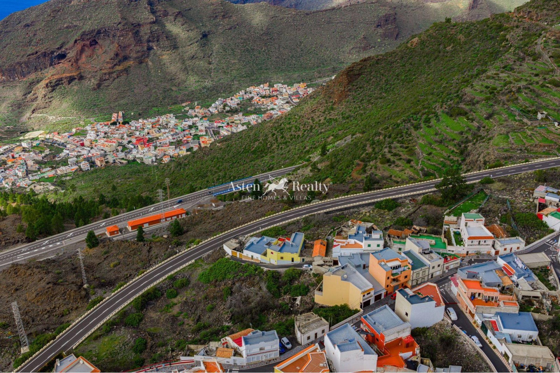 Resale - Villa - Santiago del Teide