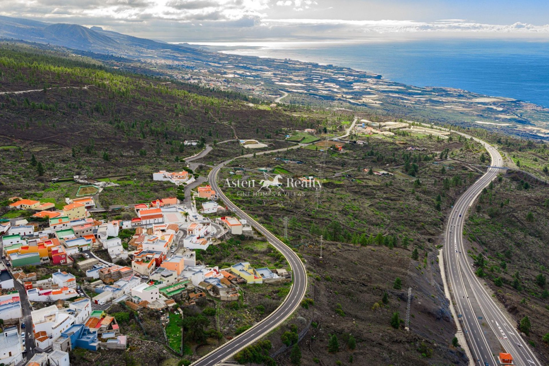 Resale - Villa - Santiago del Teide
