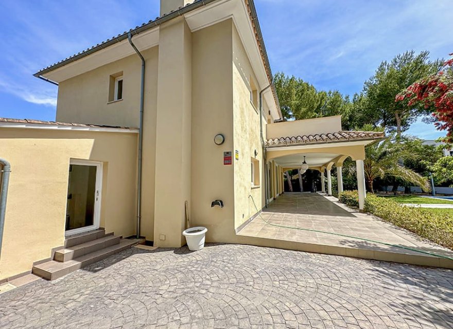 Resale - Villa - Sol de Mallorca