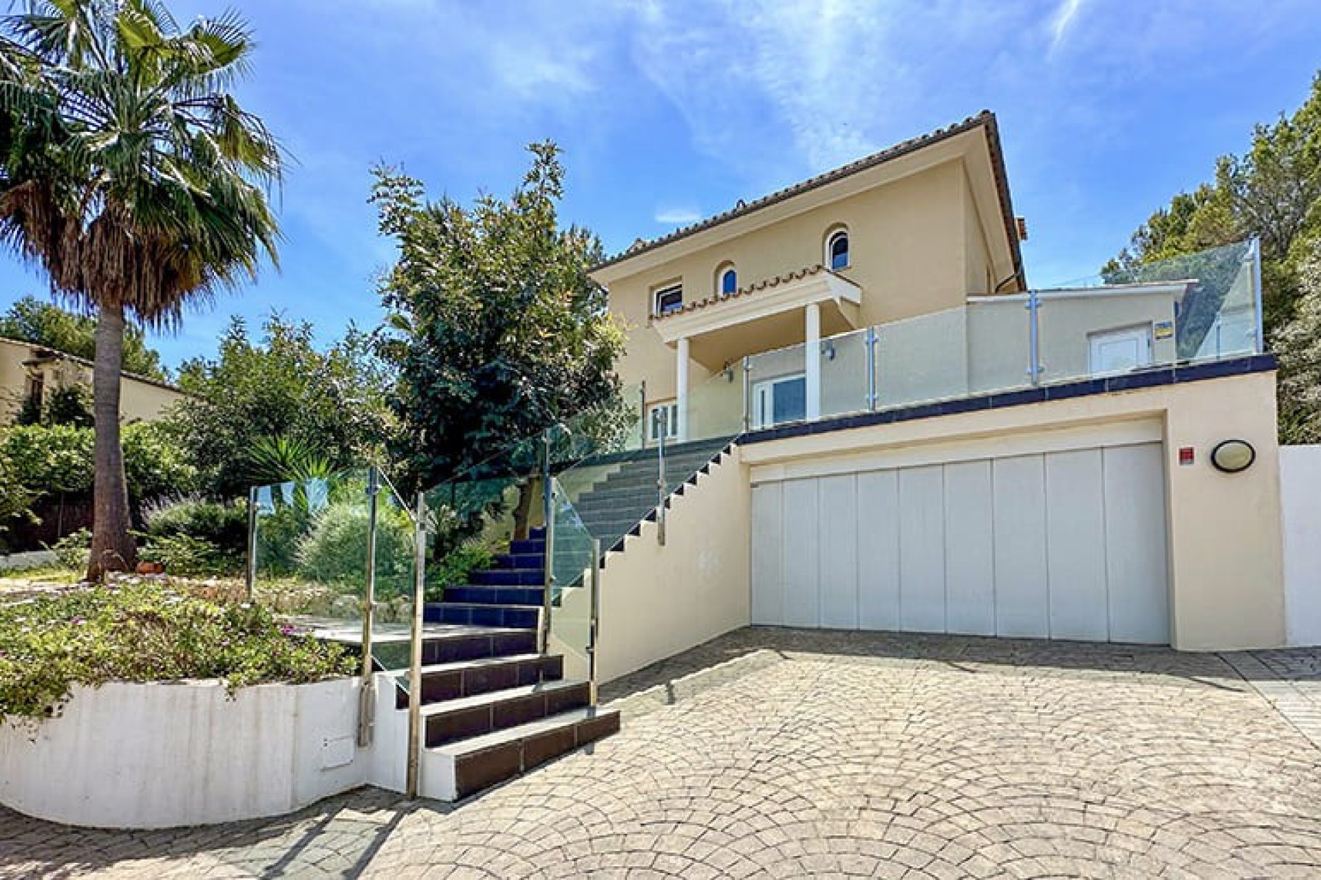 Resale - Villa - Sol de Mallorca