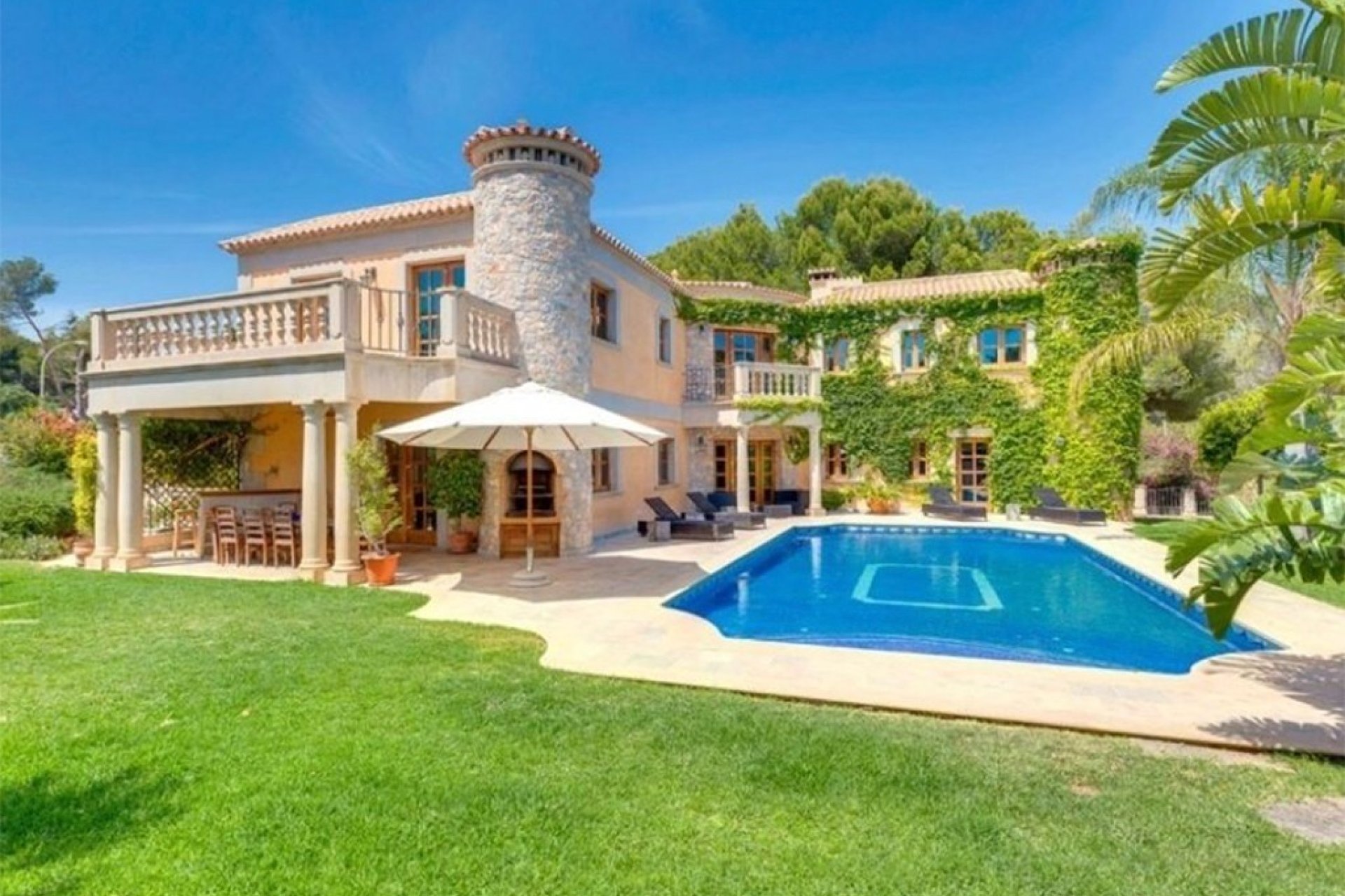 Resale - Villa - Sol de Mallorca
