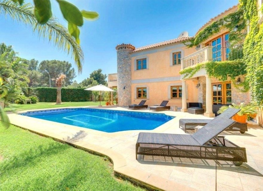 Resale - Villa - Sol de Mallorca