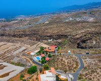 Resale - Villa - Tijoco Bajo