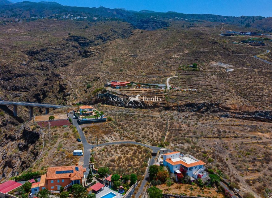 Resale - Villa - Tijoco Bajo