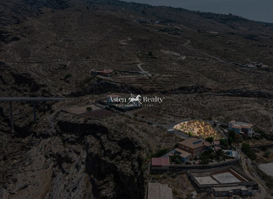 Resale - Villa - Tijoco Bajo