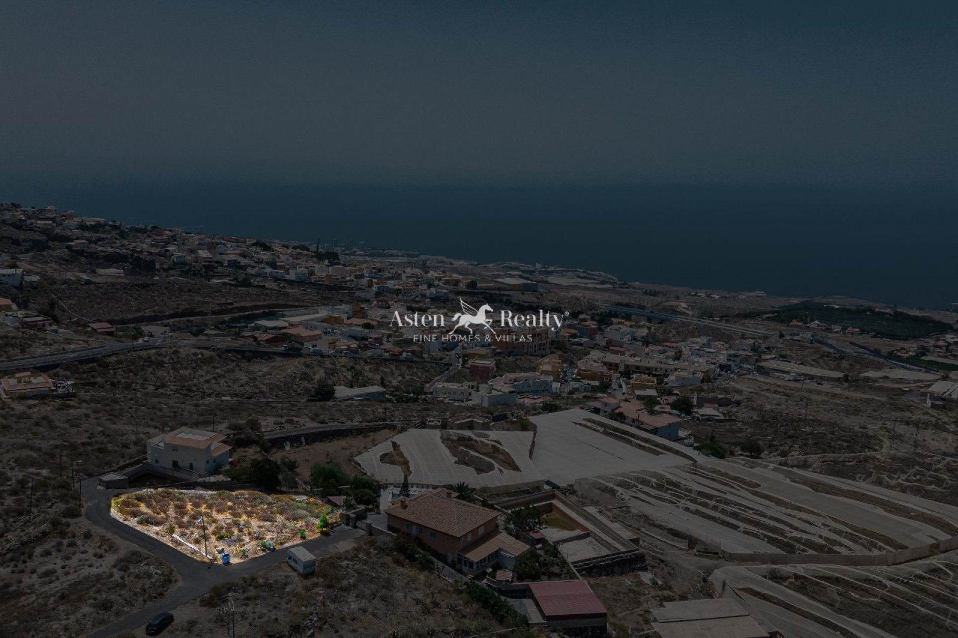 Resale - Villa - Tijoco Bajo