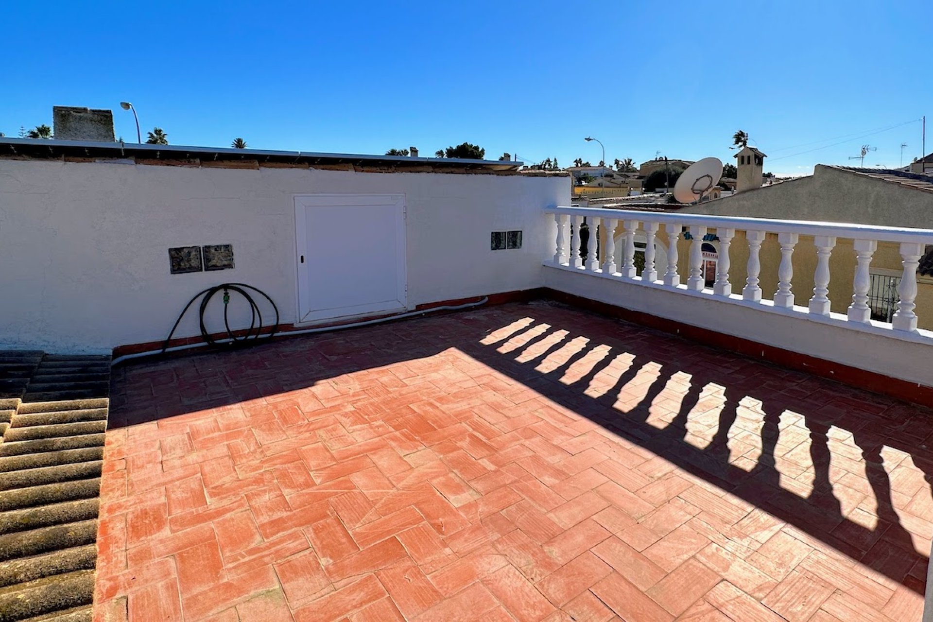 Resale - Villa - Torrevieja - El Chaparral