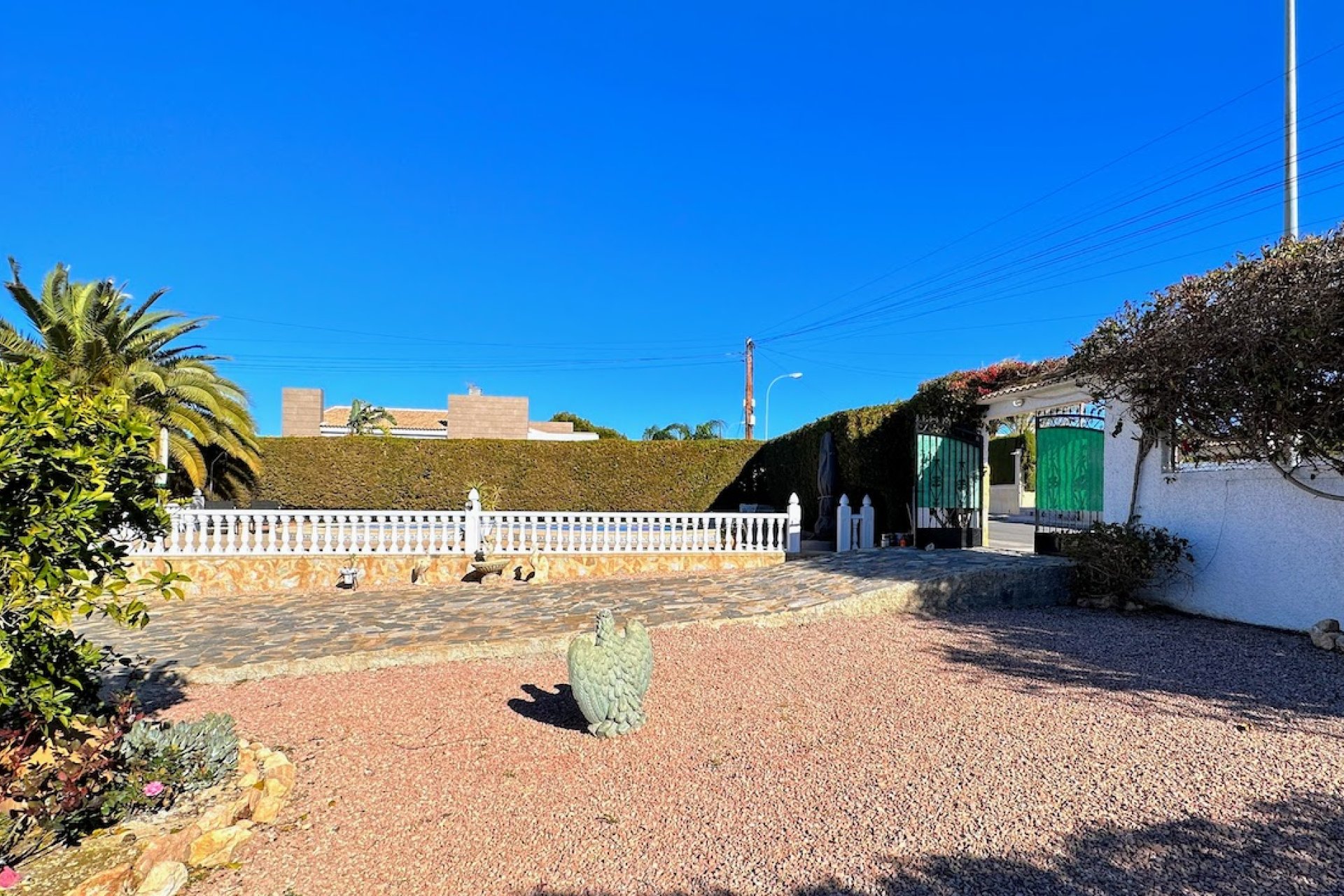 Resale - Villa - Torrevieja - El Chaparral