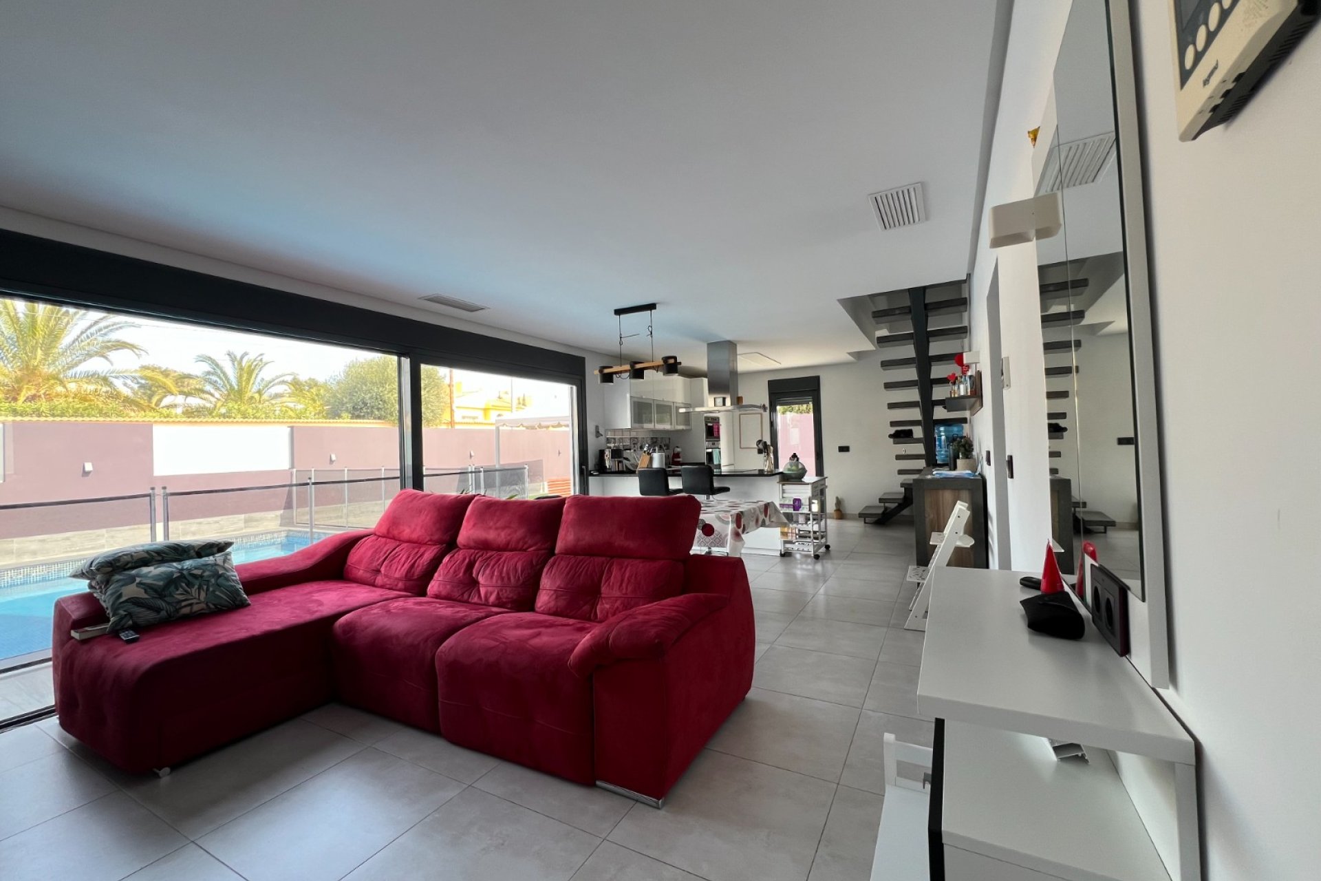 Resale - Villa - Torrevieja - El Chaparral