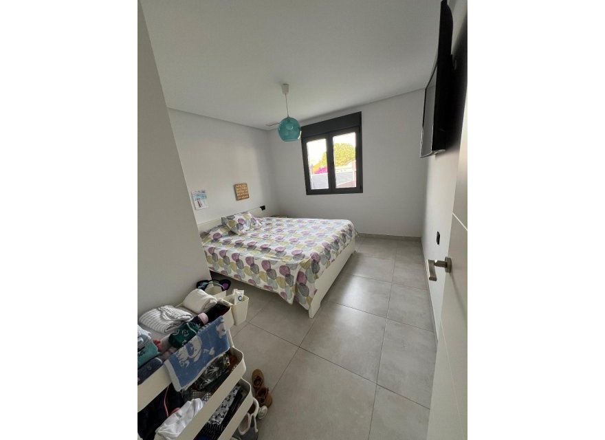 Resale - Villa - Torrevieja - El Chaparral