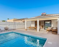 Resale - Villa - Torrevieja - El Chaparral