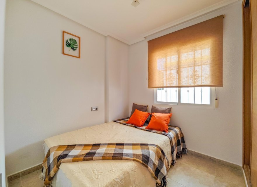 Resale - Villa - Torrevieja - La Mata
