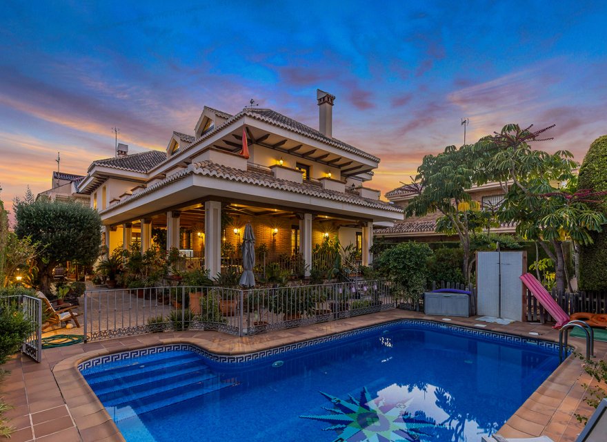 Resale - Villa - Torrevieja - La Veleta