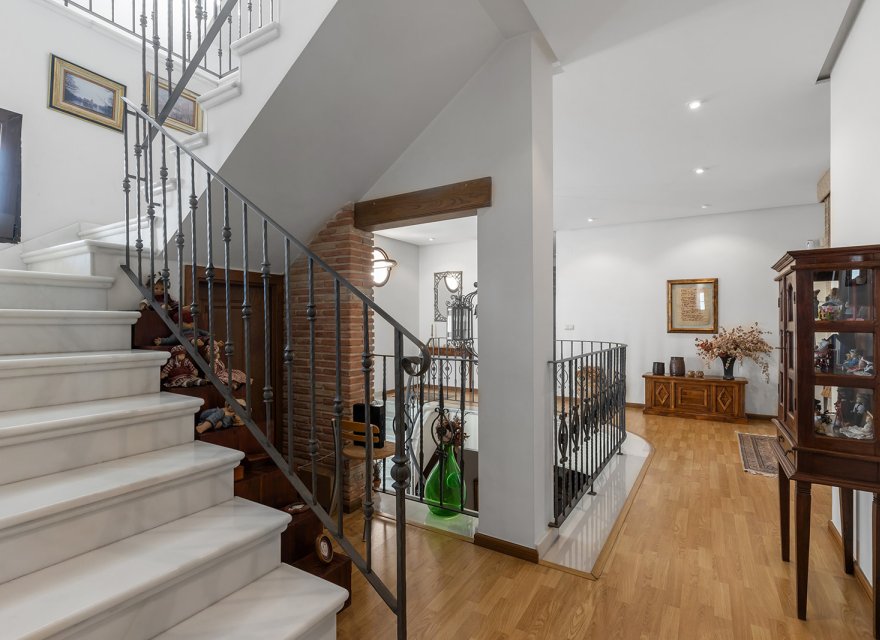 Resale - Villa - Torrevieja - La Veleta