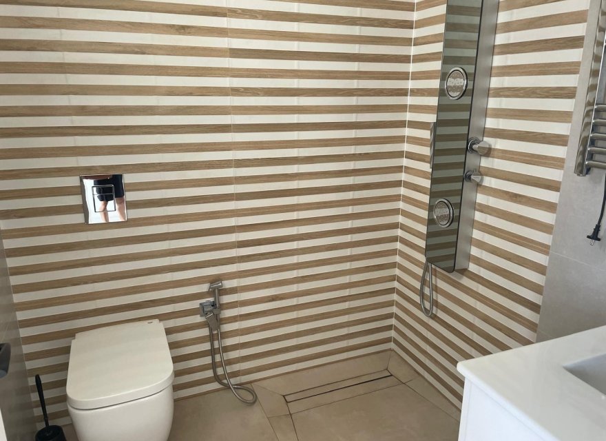 Resale - Villa - Torrevieja - Los Balcones