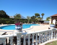 Resale - Villa - Torrevieja - Punta Prima