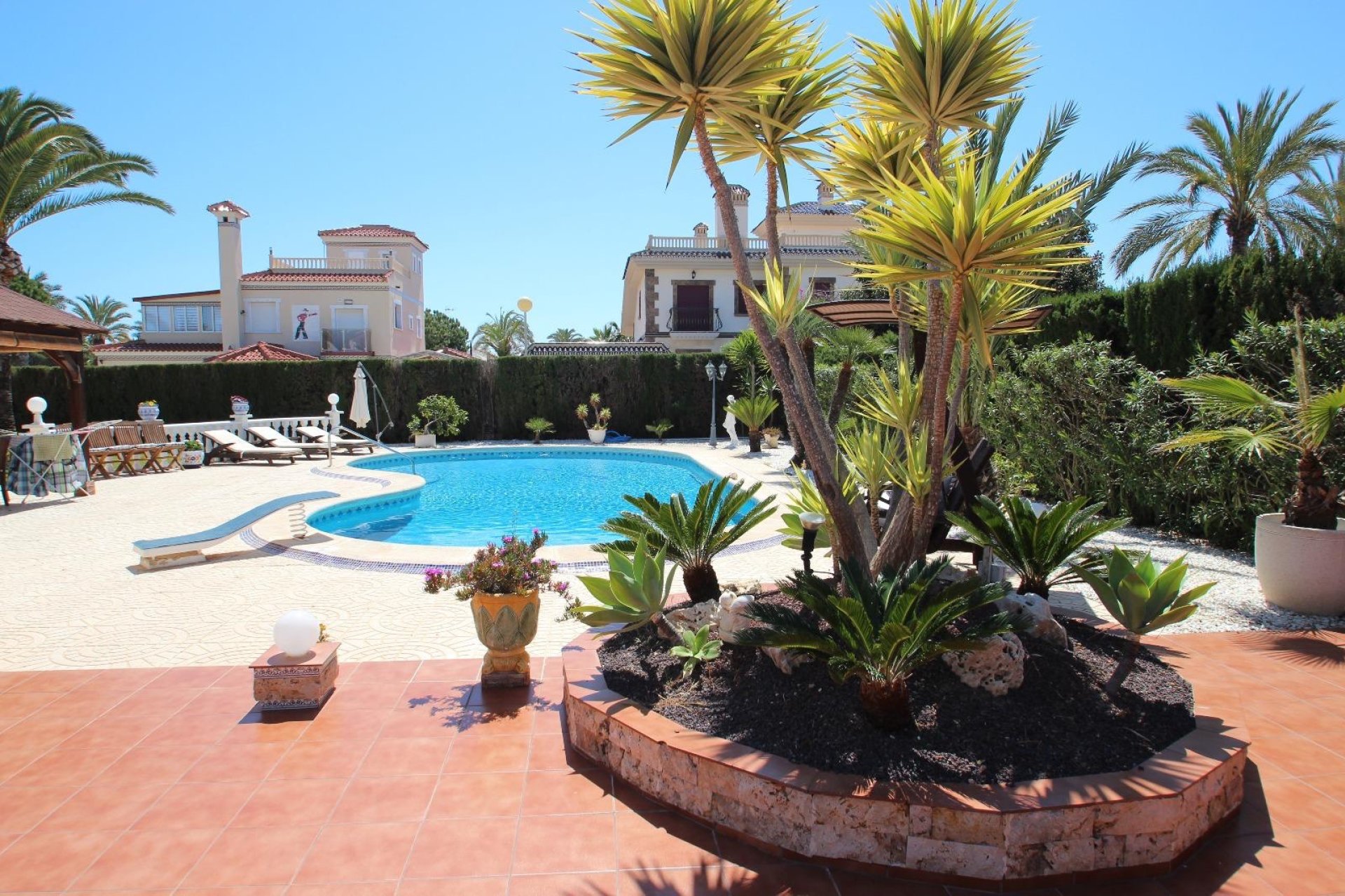 Resale - Villa - Torrevieja - Punta Prima