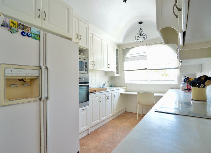 Resale - Villa - Torrevieja - Torreta